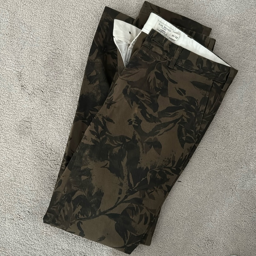 Club Monaco Pants - Connor Slim Fit 30/32.